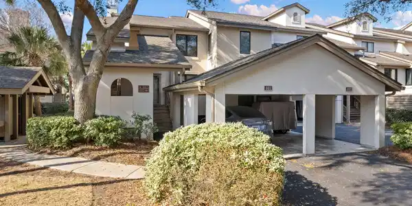 401 Yacht Harbor Court