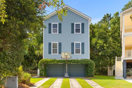 4136 Egrets Point Drive