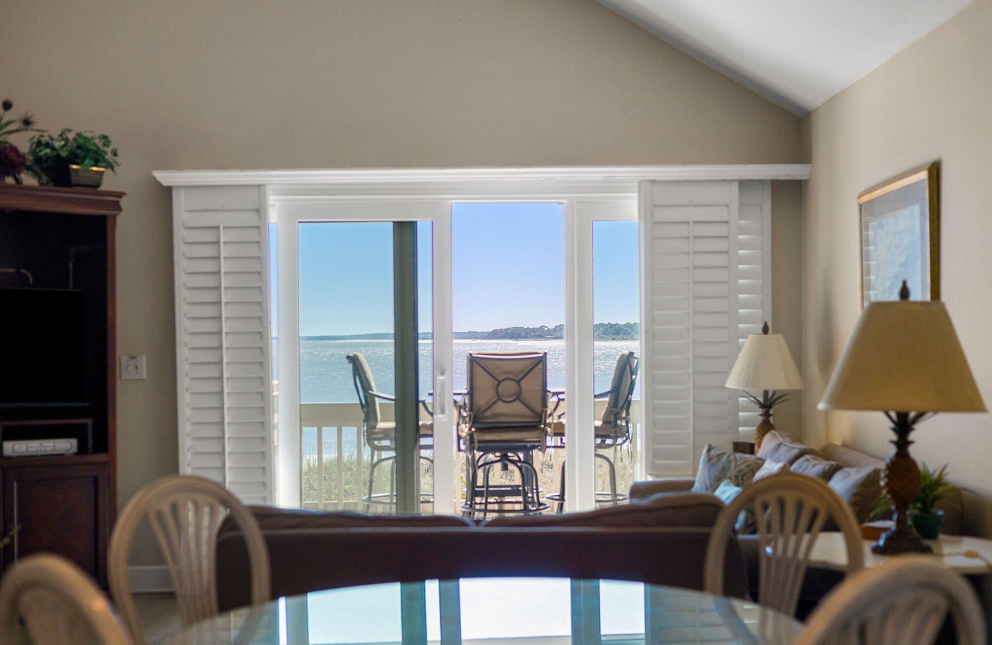 Image 2: 8-web-or-mls-1304 Pelican Watch Villas-8