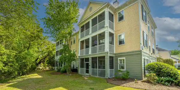 130 River Landing Drive