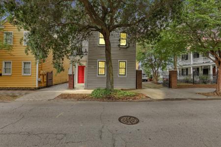 237 Coming Street
