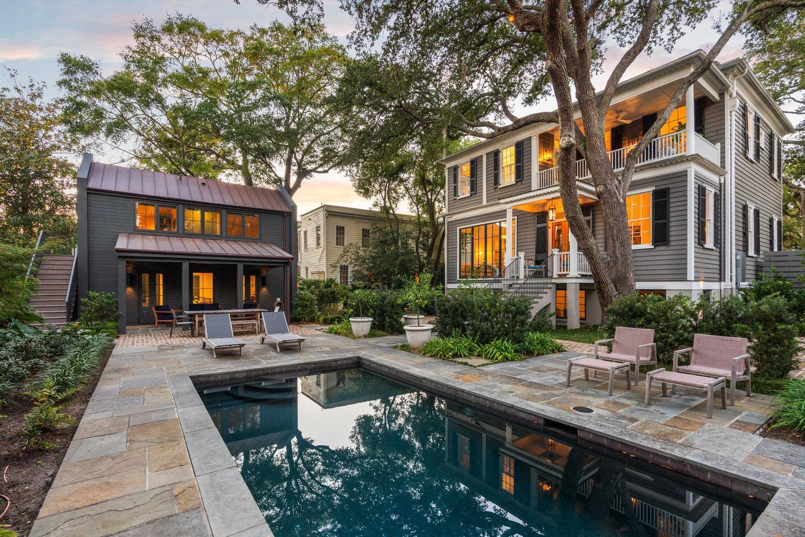 Image 2: 169 Wentworth