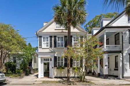 178 Wentworth Street, Charleston SC 29401