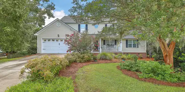 1126 Wayfarer Lane