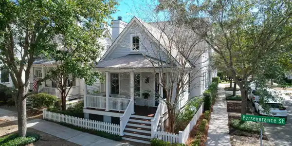 3 Perseverance Street, Mount Pleasant SC 29464