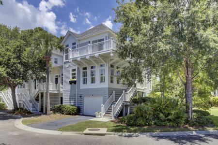 1512 Soliel Court