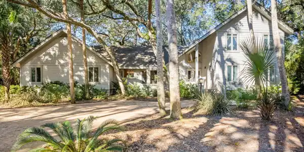2558 High Hammock Road
