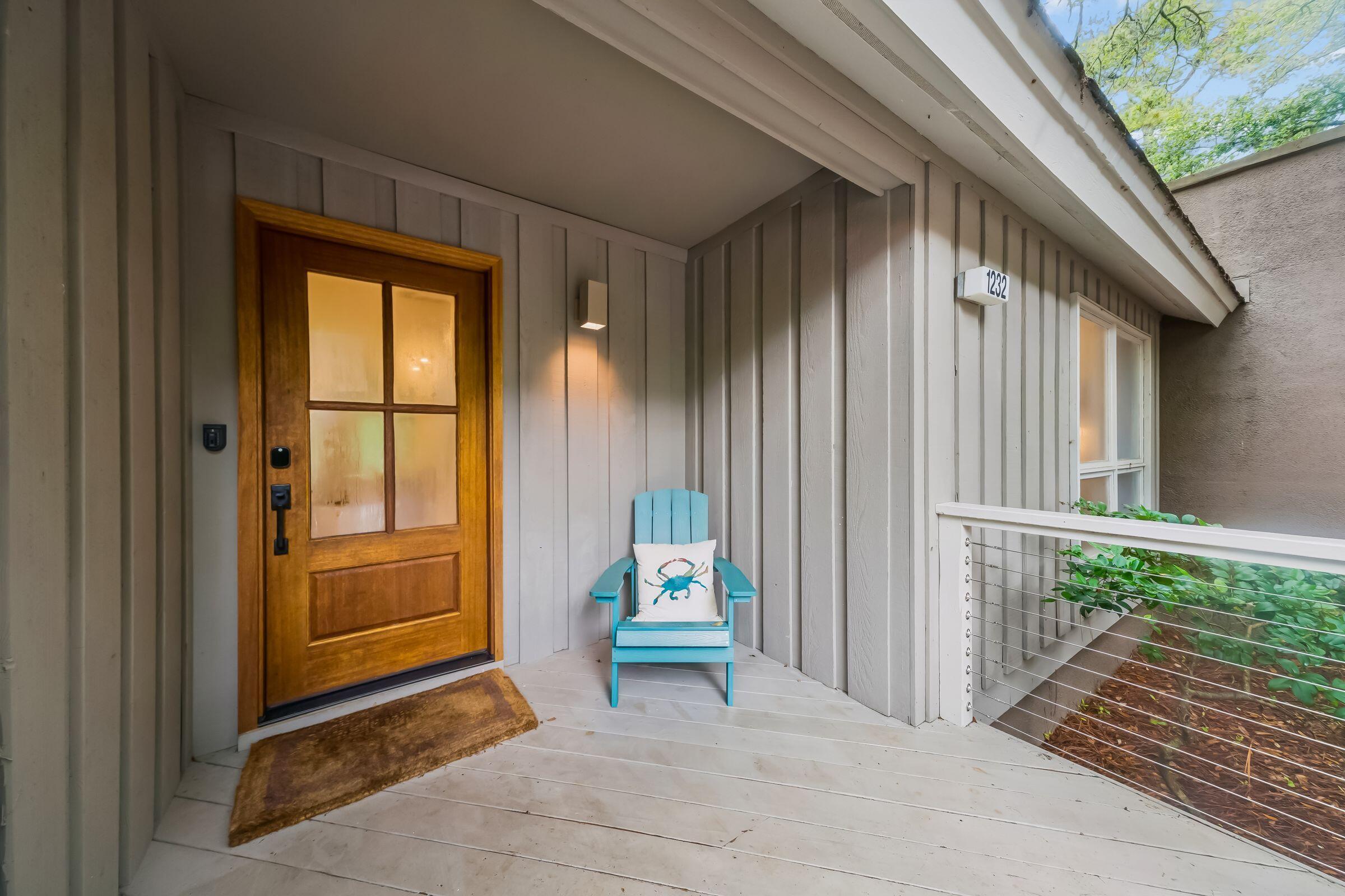 Image 3: Front Porch