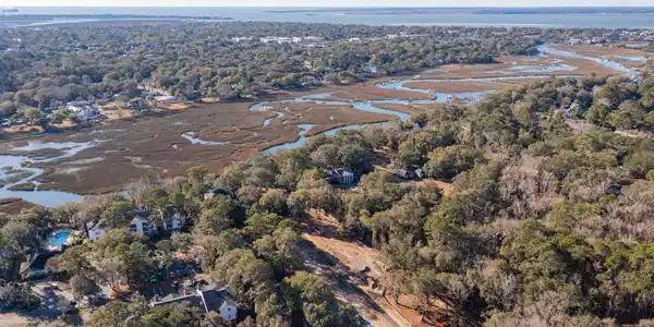 1101 Quiet Road