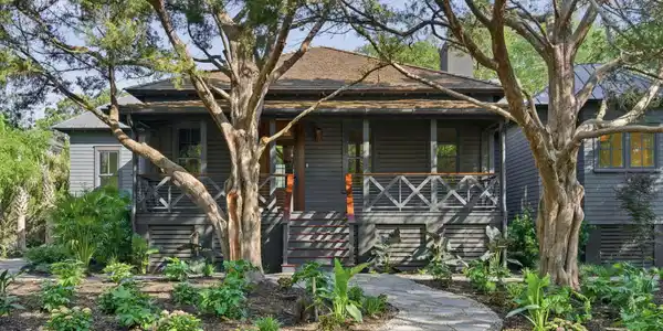 Image 2: 2-web-or-mls-NCP09710