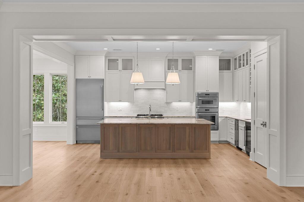 Image 3: 2727-Old-Oak-Walk-23 - Copy (2)