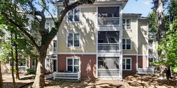 300 Bucksley Lane