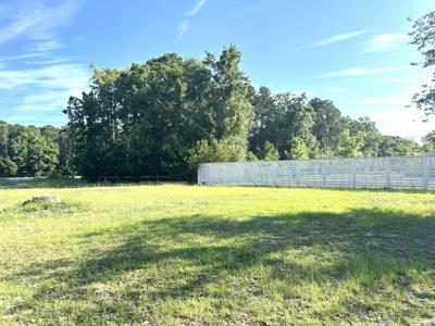 1096 Beehive Road