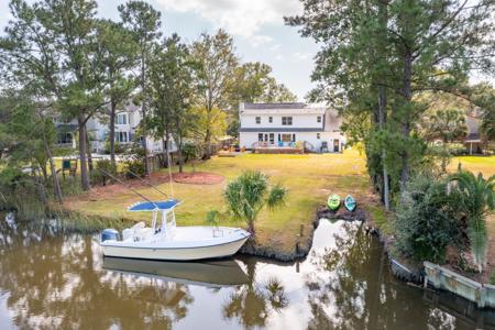 1910 Capri Drive, Charleston SC 29407