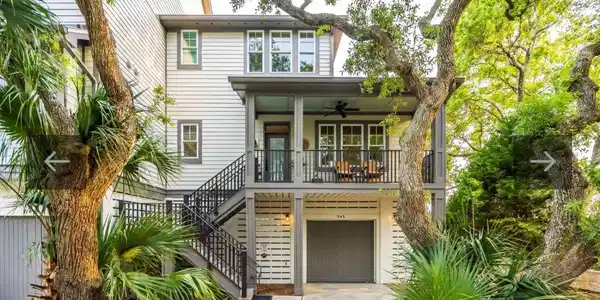 945 Cove Bay Lane