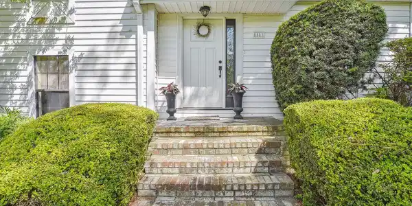 1111 Harborgate Drive