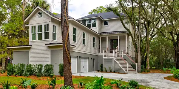 2706 Old Oak Walk