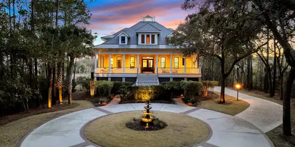 3072 Intracoastal View Drive, Mount Pleasant SC 29466