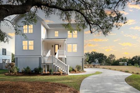 1654 Old Military Road
