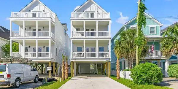 113 S 12th Avenue