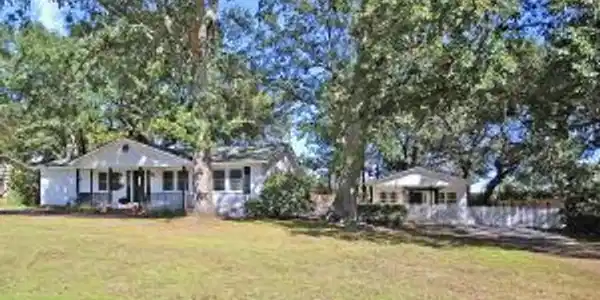 1431 Glencoe Drive