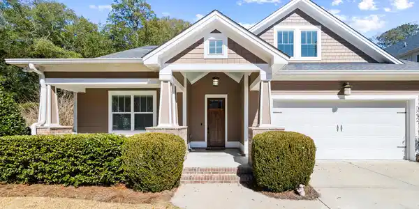 734 Canopy Cove Cove