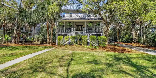 15 Sandwedge Lane
