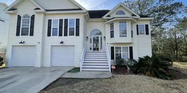 261 Palm Street