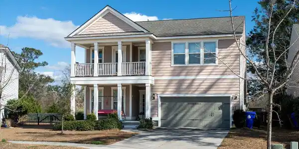 1122 Bright Court