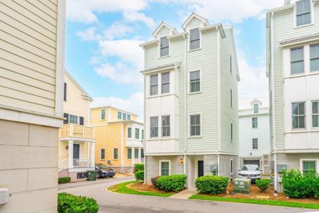 41 Dereef Court
