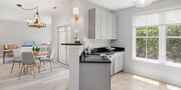 Image 4: 280 Seven Farms Dr #202_Eterna Media-19