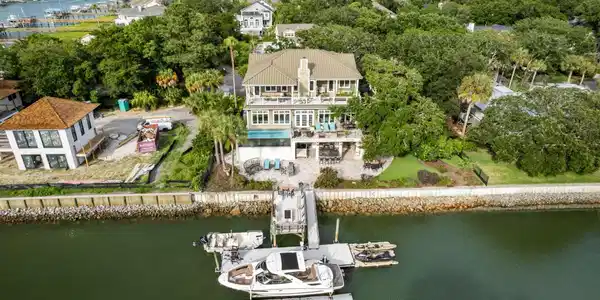 7 Driftwood Lane