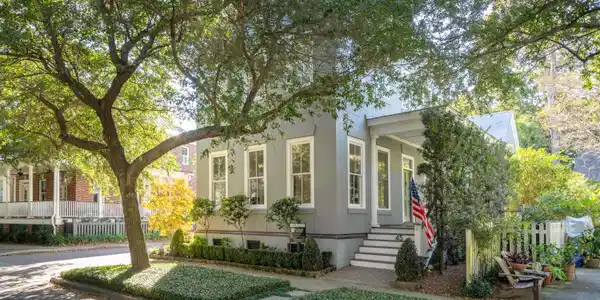 45 Eastlake Road
