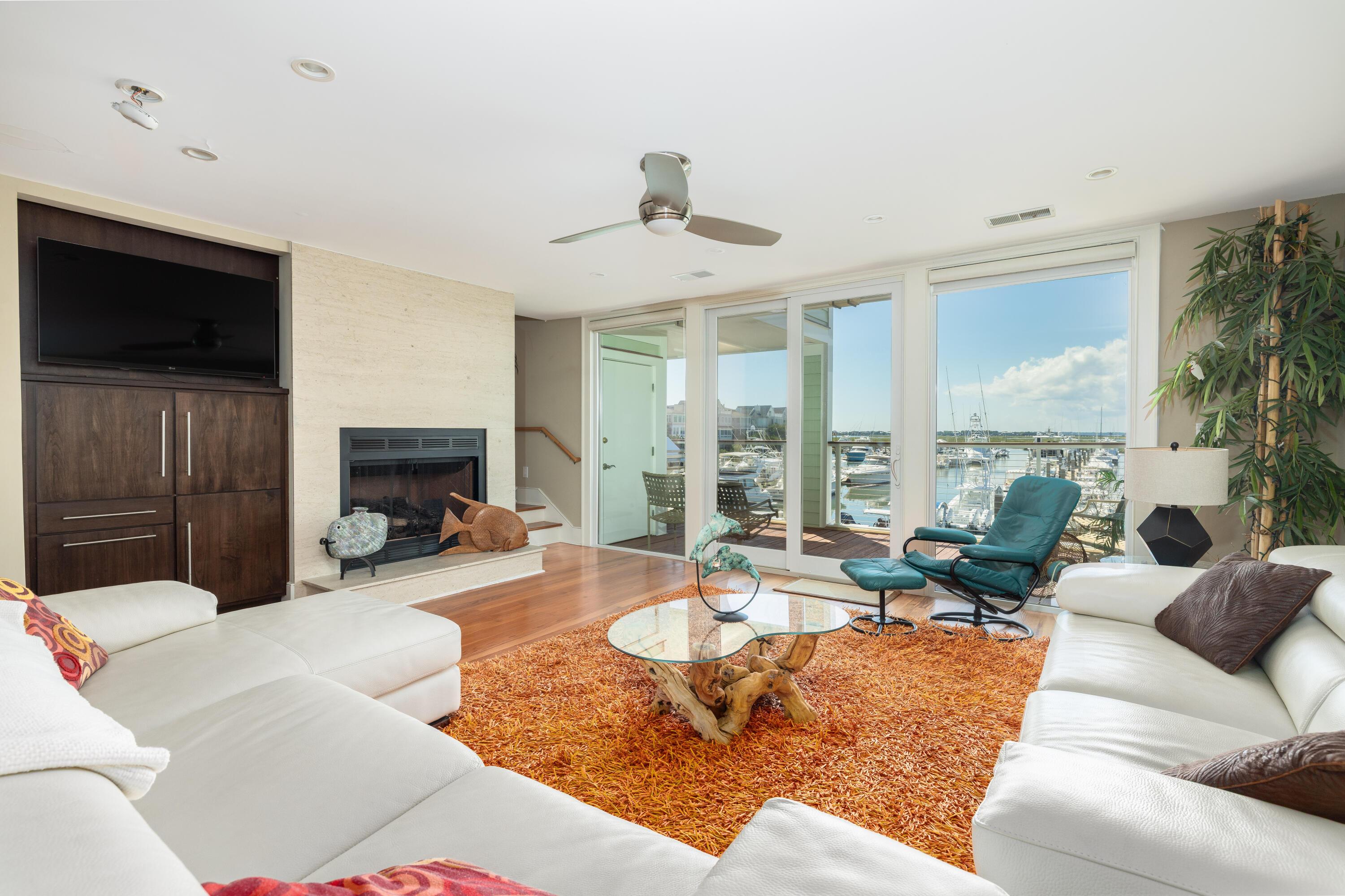 Image 4: 413A0856-Edit