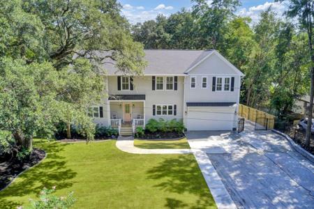 2159 Parkway Drive