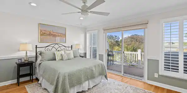 Image 4: Primary Suite with balcony