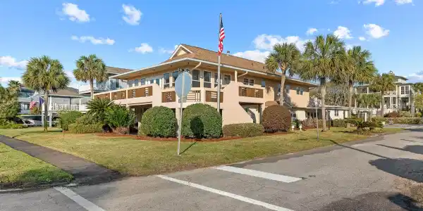 627 Ocean Boulevard, Isle of Palms SC 29451