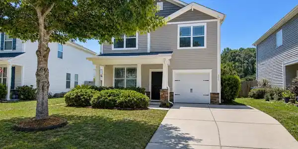 Image 2: 3573 Locklear - Front