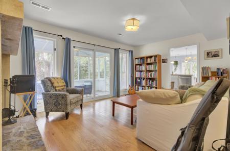 1137 Windsome Place