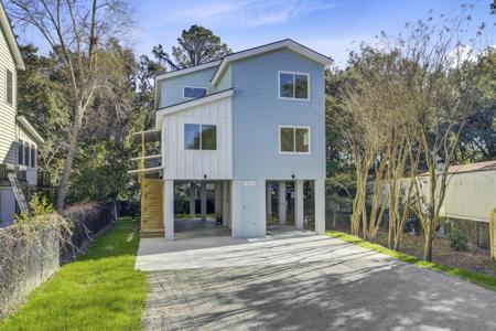 1627 Wigeon Lane