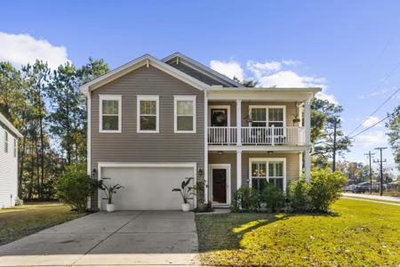 1301 Merchant Court
