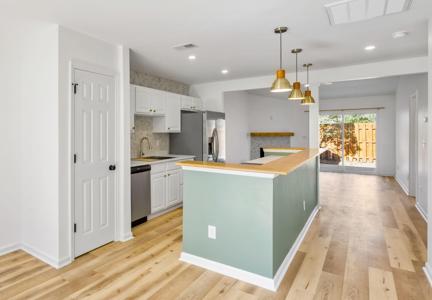 1369 Pinnacle Lane, Charleston SC 29412