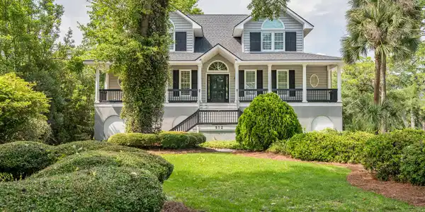 512 Willow Branch Way