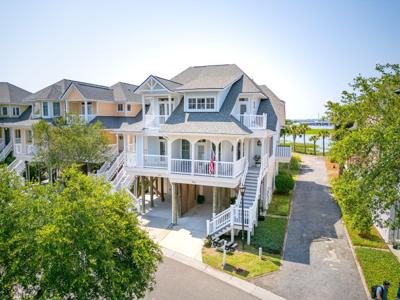 1621 Folly Creek Way