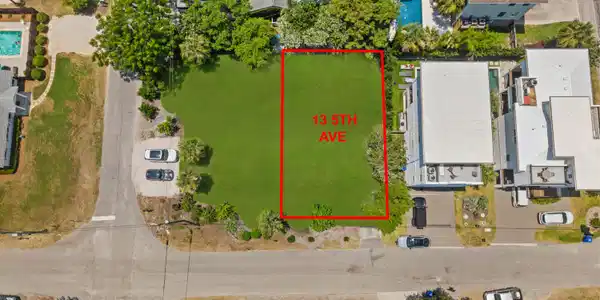 Image 2: 13 5th Ave_Eterna Media -19