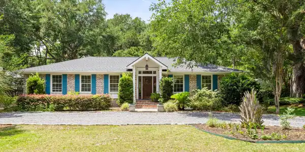 1172 Mathis Ferry Road