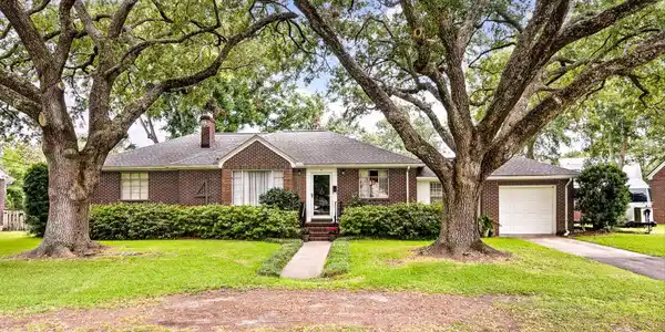 4 Tarleton Drive