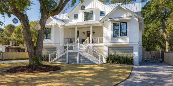 23 26th Avenue, Isle of Palms SC 29451