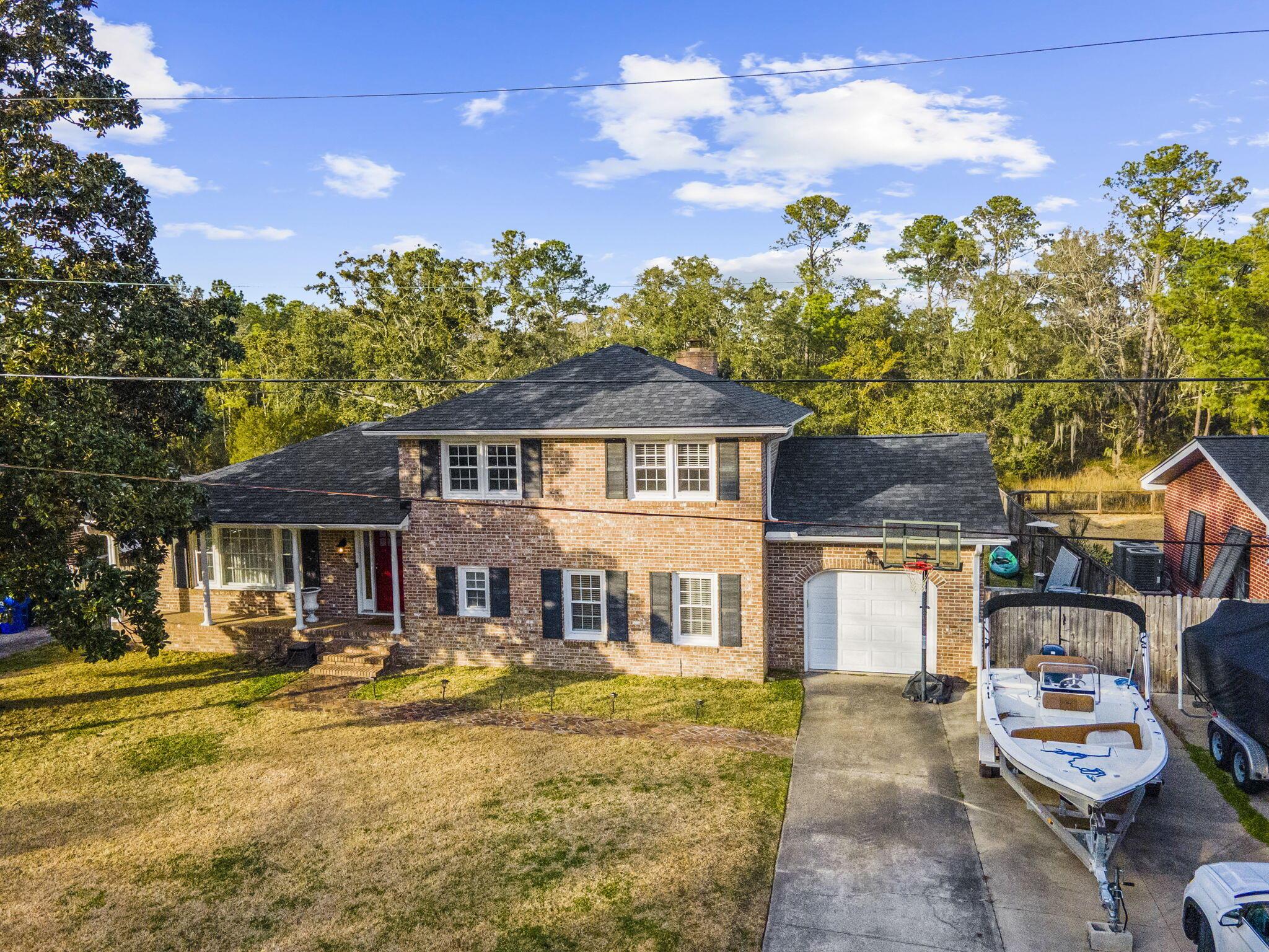 Image 1: 1832 Alice Dr Charleston 2940722