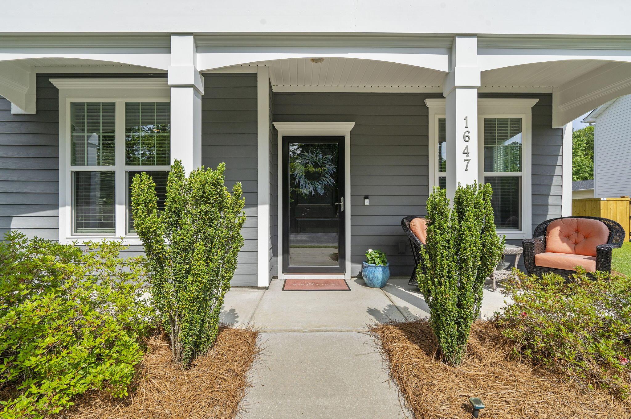 Image 2: 38-web-or-mls-DSC00857